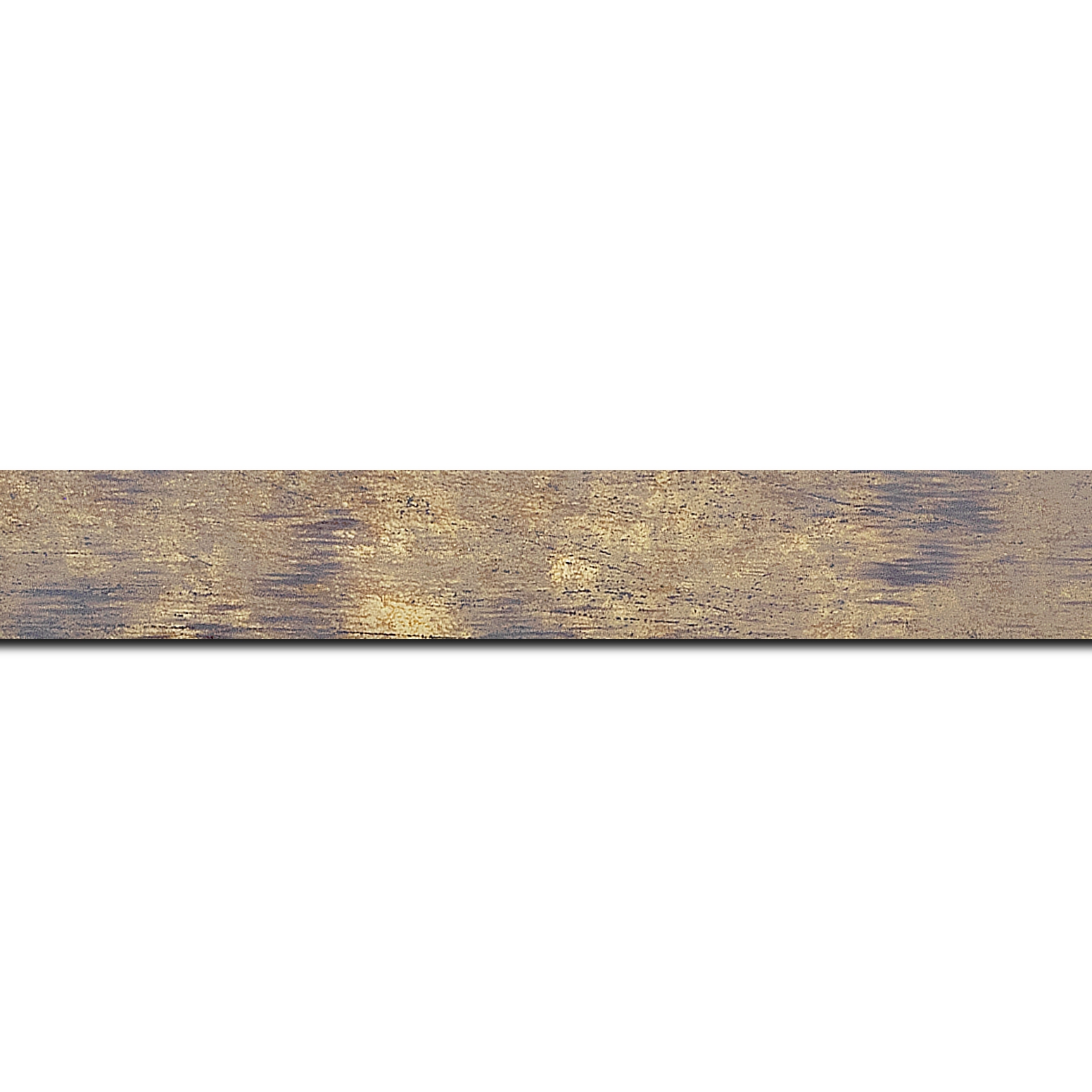 Baguette longueur 1.40m bois profil concave largeur 2.4cm de couleur terre patiné fond or