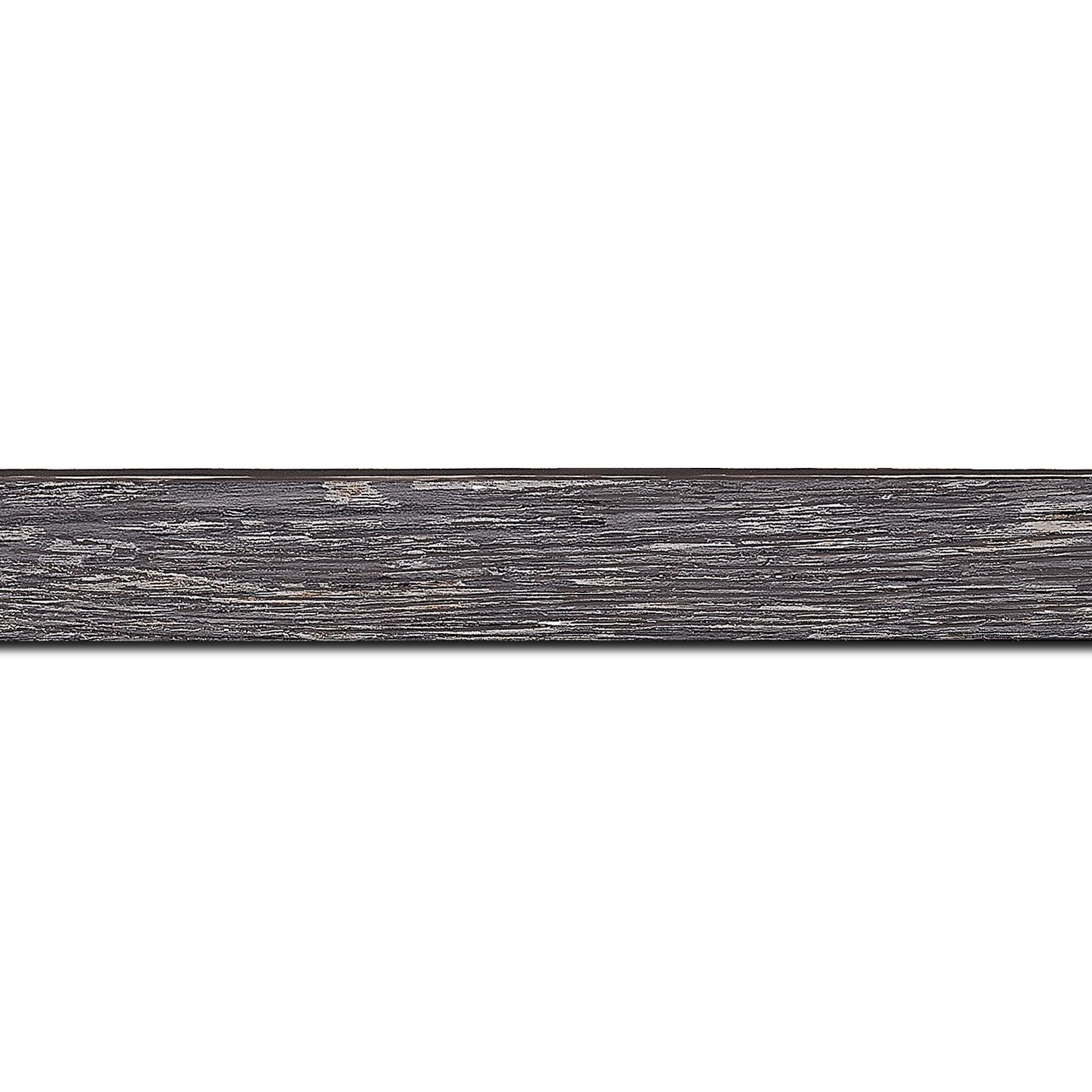 Pack par 12m, bois profil arrondi en pente plongeant largeur 2.4cm couleur gris  finition veinée, reflet argenté(longueur baguette pouvant varier entre 2.40m et 3m selon arrivage des bois)