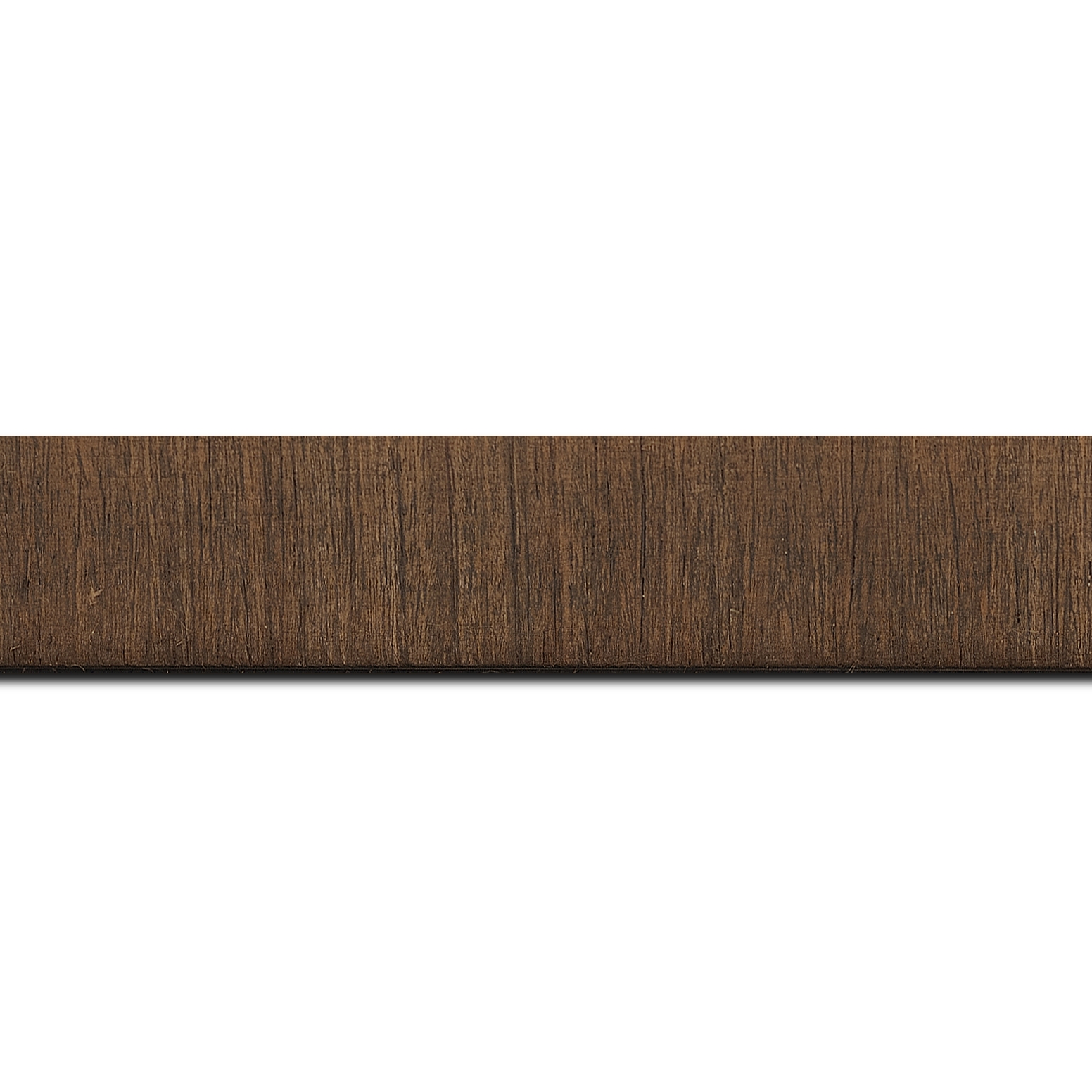 Pack par 12m, bois profil incurvé largeur 2.8cm plaquage haut de gamme teck teinté noyer (longueur baguette pouvant varier entre 2.40m et 3m selon arrivage des bois)